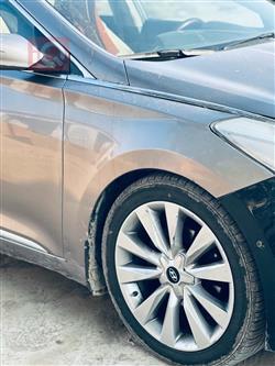 هیوندای ازێرا